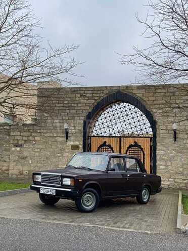 LADA (VAZ) 2107-1