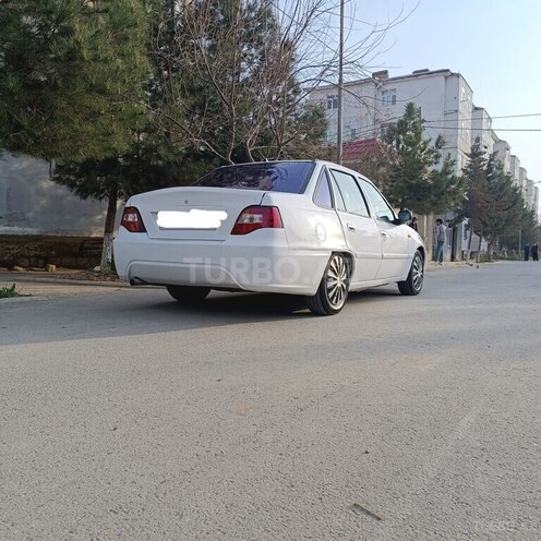 Daewoo Nexia-4
