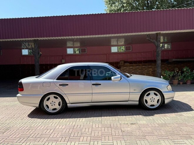Mercedes C 240-9