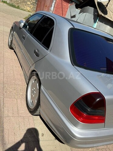 Mercedes C 240-14