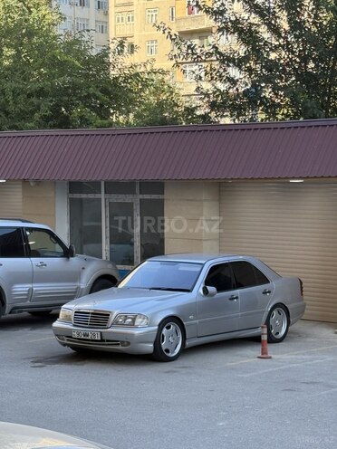 Mercedes C 240-2