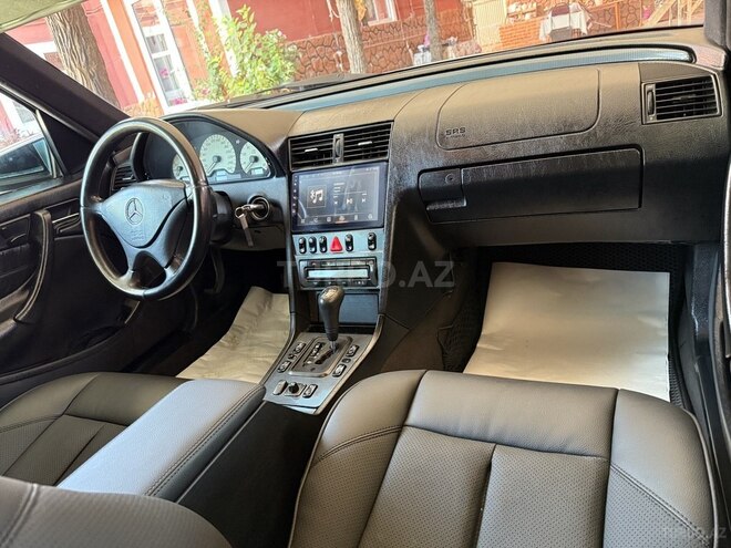 Mercedes C 240-17