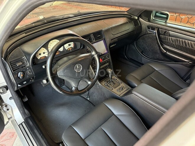 Mercedes C 240-15