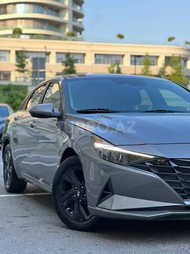 Hyundai Elantra-5