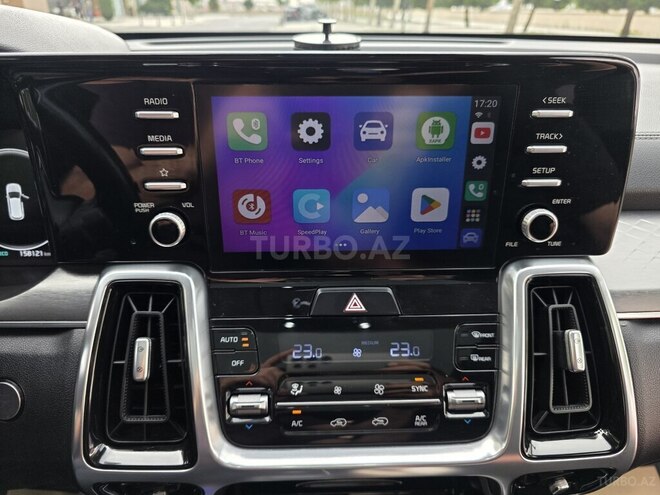 Kia Sorento-16