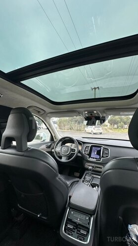 Volvo XC90-13