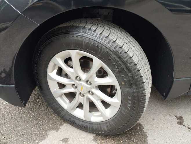 Chevrolet Equinox-4