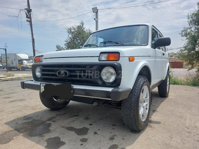 LADA (VAZ) Niva-2
