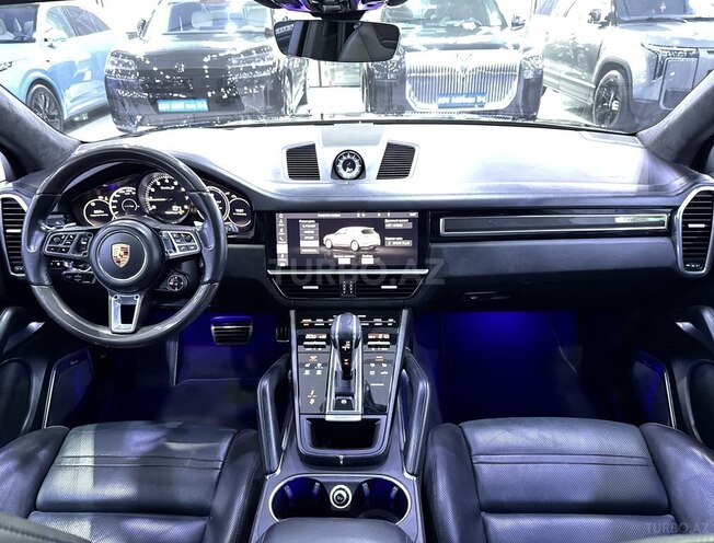 Porsche Cayenne Turbo S E-Hybrid-8