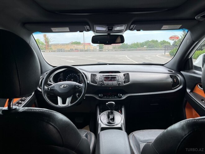 Kia Sportage-13
