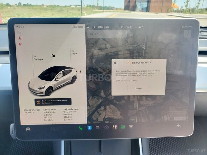 Tesla Model 3-2