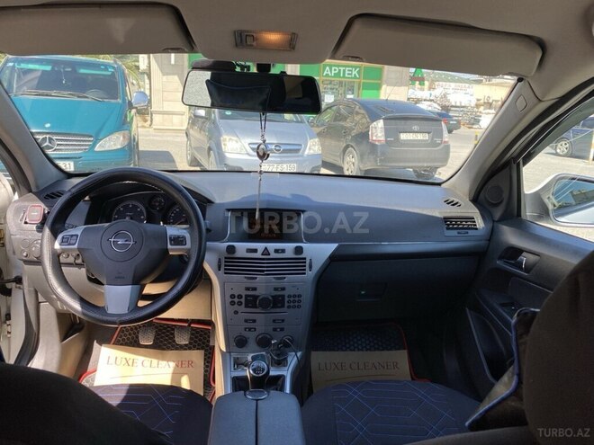 Opel Astra-9