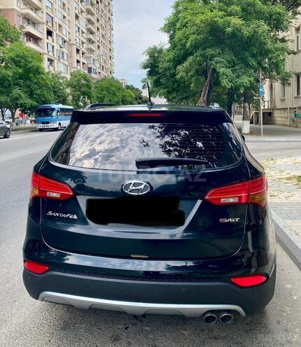 Hyundai Santa Fe-4