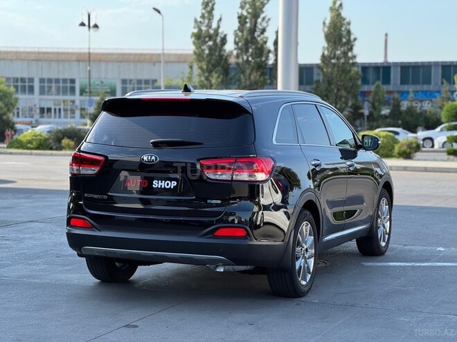 Kia Sorento-4