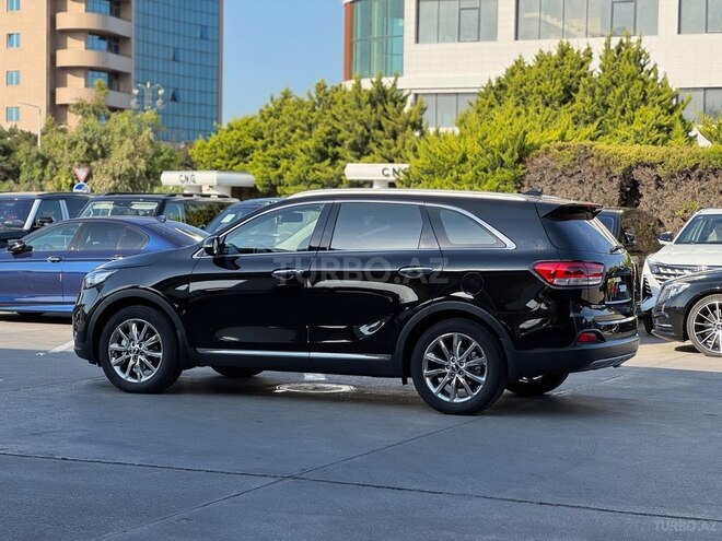 Kia Sorento-10