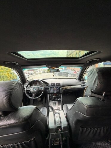 BMW 530-9