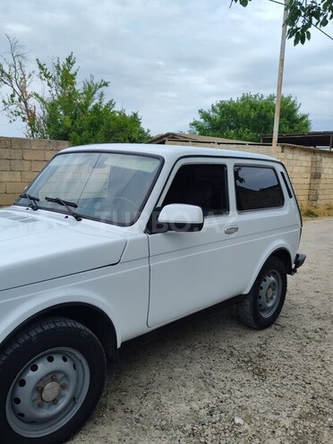 LADA (VAZ) Niva-3