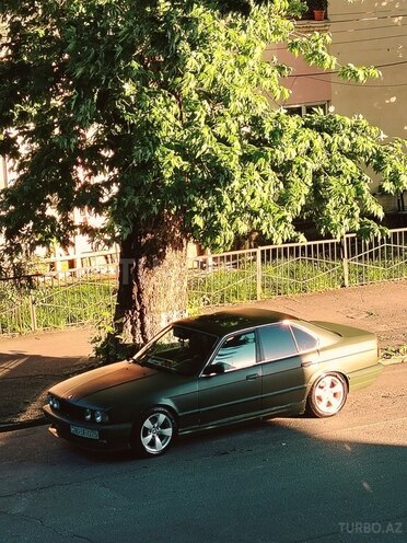 BMW 520-7