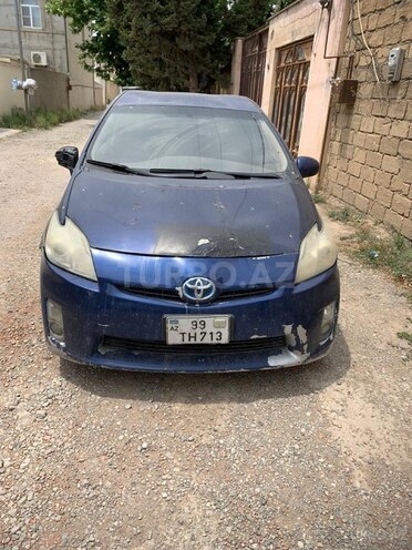 Toyota Prius-1