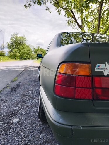 BMW 520-8