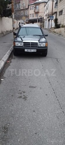 Mercedes 190-6