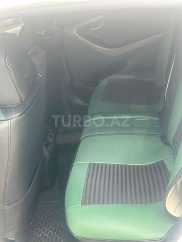 Hyundai Avante-7