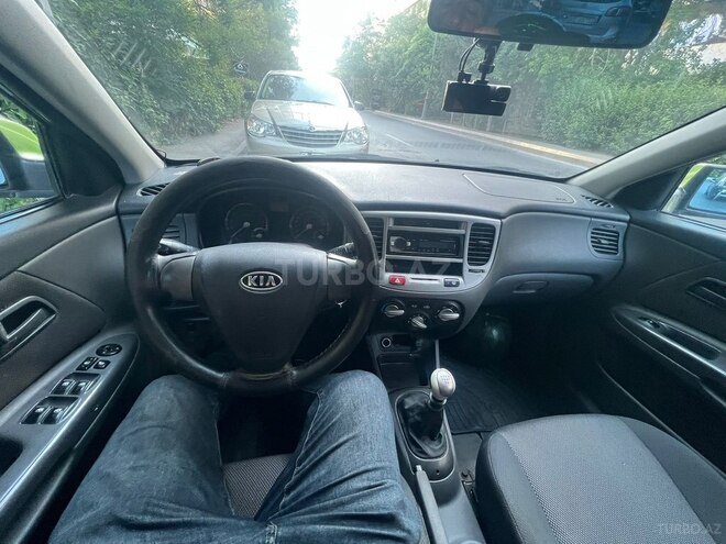 Kia Rio-8
