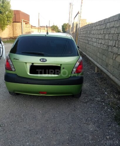 Kia Rio-7