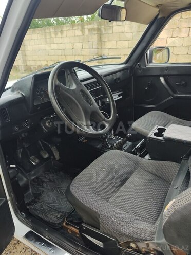 LADA (VAZ) Niva-8