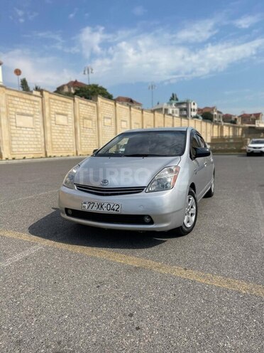 Toyota Prius-2