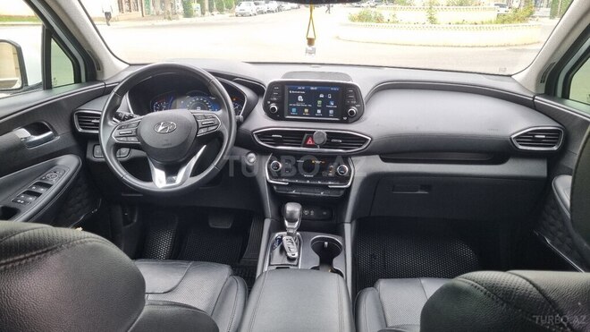Hyundai Santa Fe-3