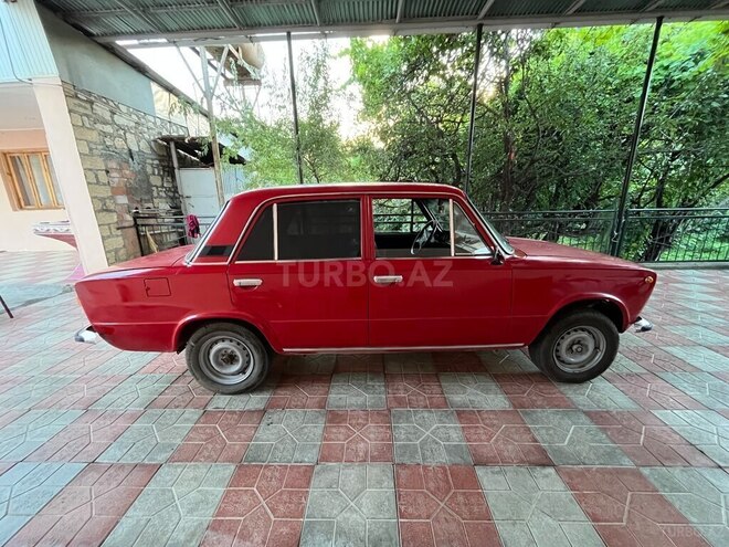 LADA (VAZ) 21011-4
