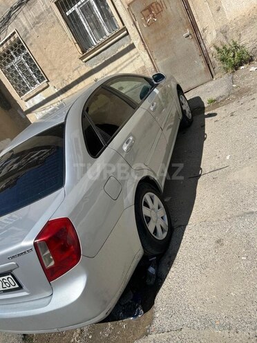 Chevrolet Lacetti-3