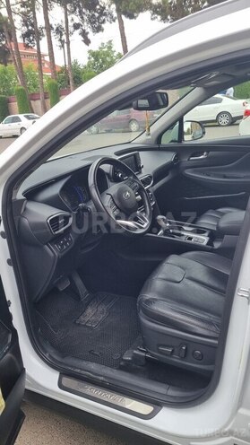Hyundai Santa Fe-6