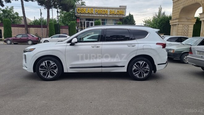 Hyundai Santa Fe-10