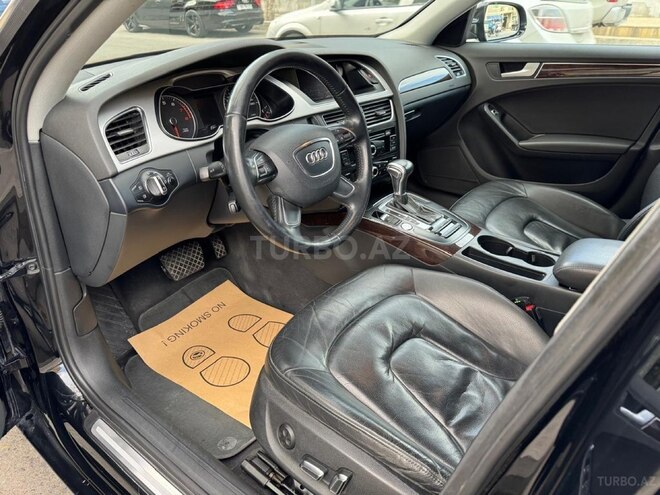 Audi A4-7