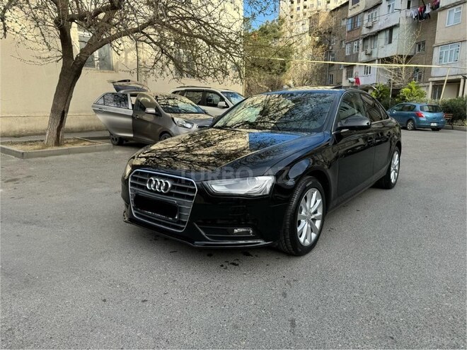 Audi A4-4