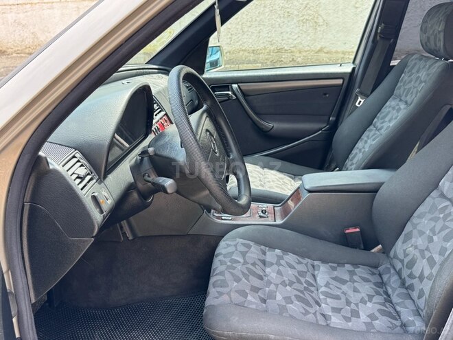 Mercedes C 220-5