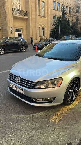 Volkswagen Passat-6