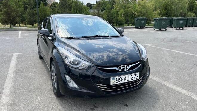 Hyundai Elantra-1
