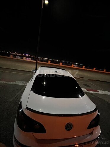 Volkswagen Passat CC-10