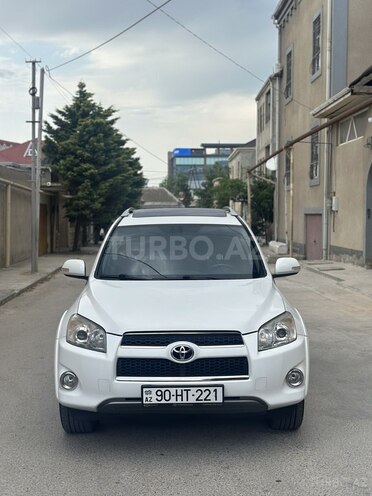 Toyota RAV4-1