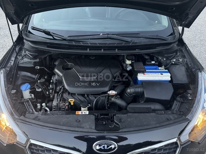 Kia Cerato-15