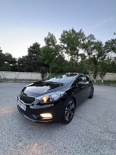 Kia Cerato-5