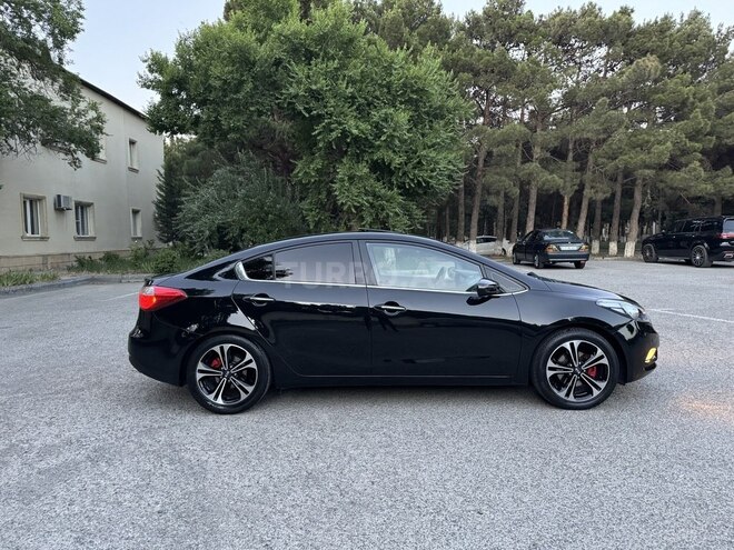 Kia Cerato-7