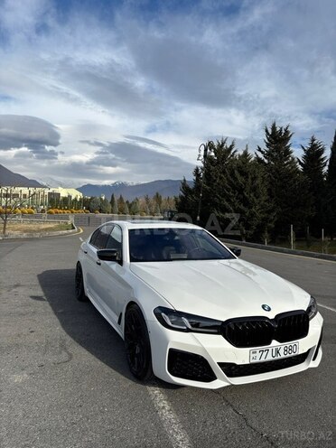 BMW 530-2