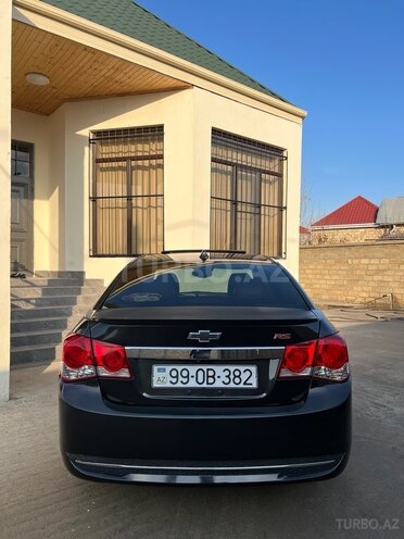 Chevrolet Cruze-2