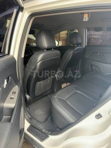 Kia Sportage-11