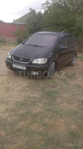 Opel Zafira-1