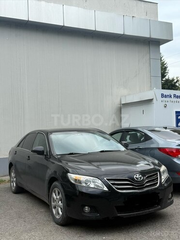 Toyota Camry-2